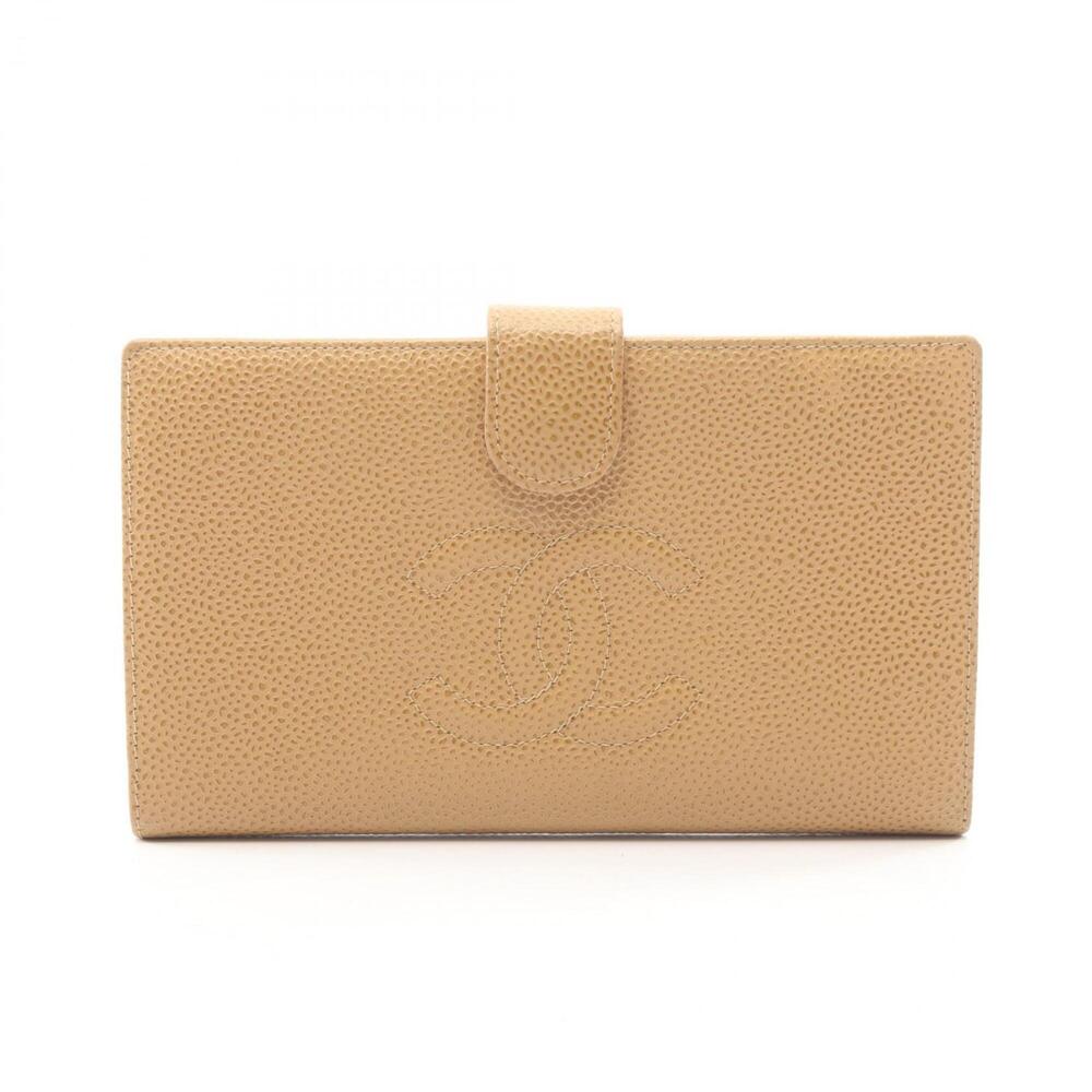 CHANEL Cream Caviar Leather Logo Wallet